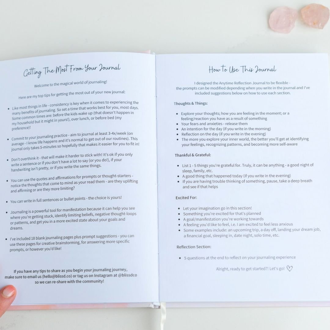 Time to Reflect: A 5-Minute Gratitude Journal by Bliss'd Co Leaves of Leisure