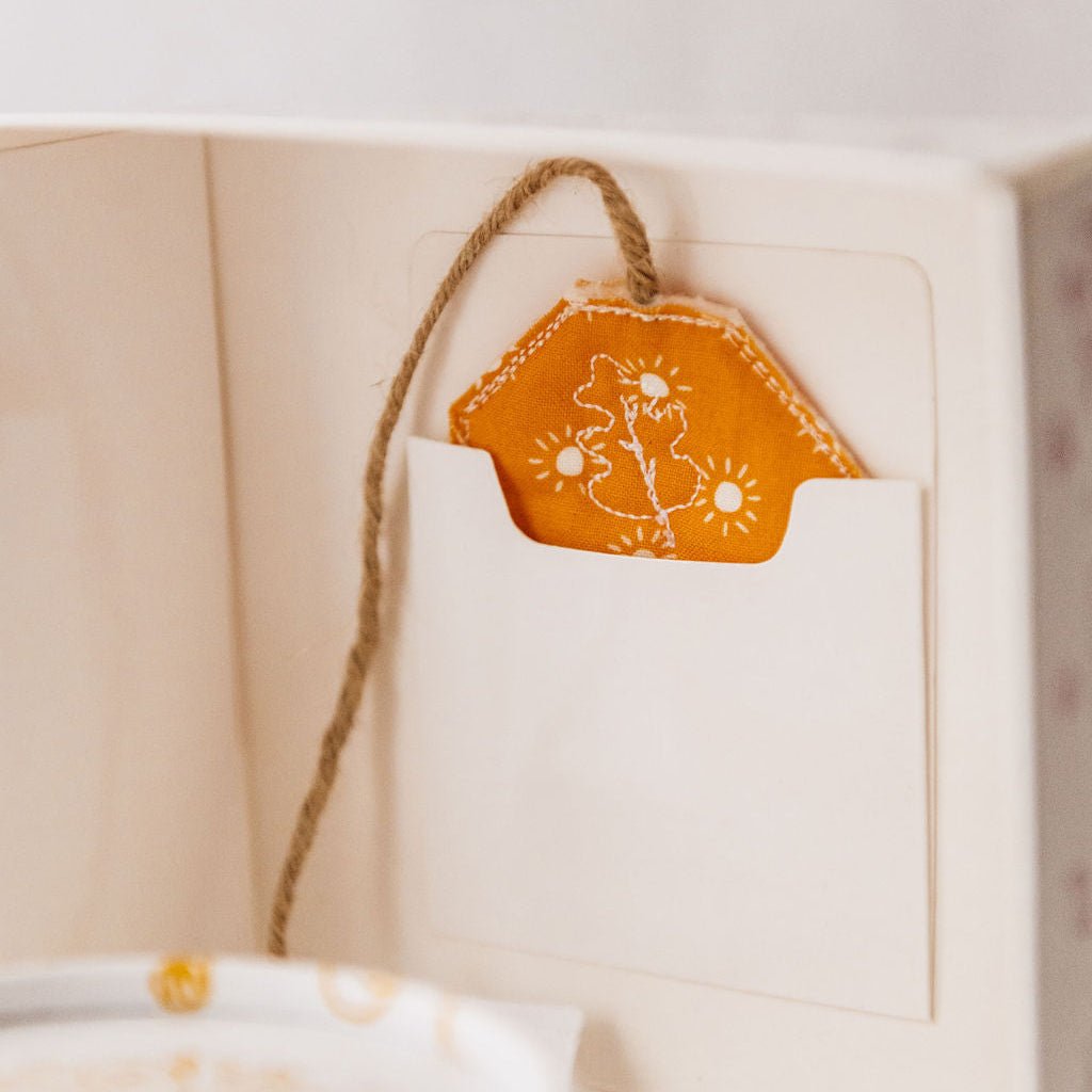 Tea and bookmark pairing — thoughtful gift for book lovers